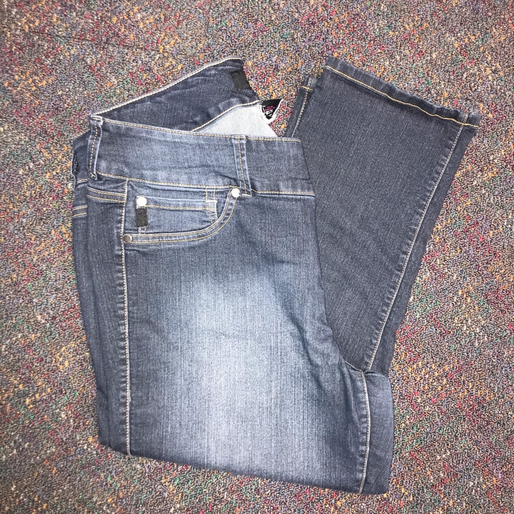 Torrid Capri Jeans